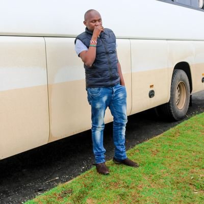 #Pythonistas |#KOX|#GitHubUser|#GGMU| Bootstrap | Django | PYTHON | Javascript Dev | #Kaggle |#ML | #AI|#Manutd #Politics|Born Again
