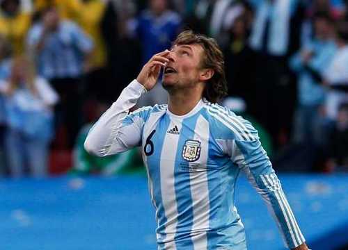 Fake oficial de Gabriel Heinze desde 2010. Rastaman frustrado. Leproso sin vida. NO SOY HEINZE