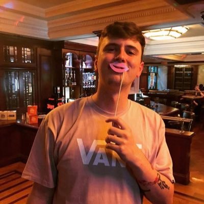 AiDo_B_'s profile picture. 