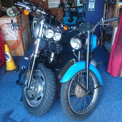 Motorcycle and Classic car enthusiast/ youtuber. Lowestoft, Suffolk, u.k if you like Bikes and cars give me a follow. you tube woowoo883 Instagram: woo_woo_883
