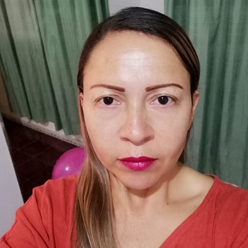 amparoenciso's profile picture. 