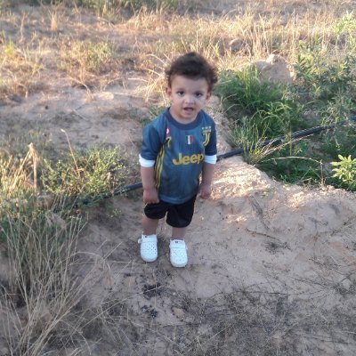 CVpypTUbgWMbdzQ's profile picture. انشاءاللة خير