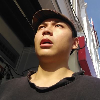 Desharpie's profile picture. welcome to my profile... enjoy :)