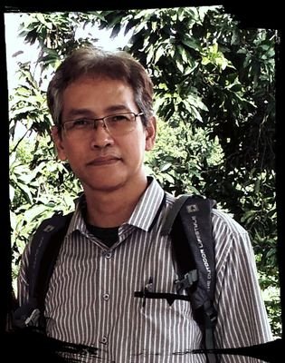 surosasmitos's profile picture. 
