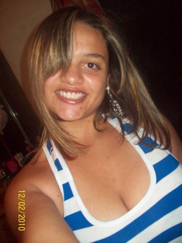 Michellymeendes's profile picture. 