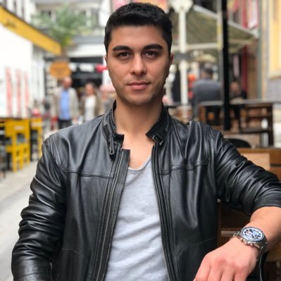 yLcN_TePe's profile picture. 