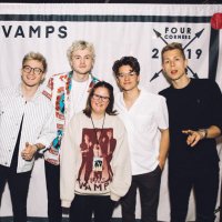 Molly newstead(@The_vamps_81) 's Twitter Profile Photo