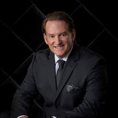 VScottMoore1's profile picture. Old enough to understand life is a journey and young enough to still enjoy it!  Proud to been part of the founding #OneTeam movement.