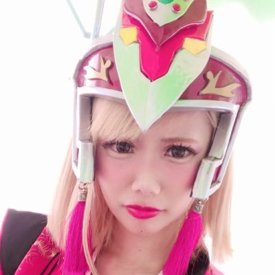 メイン垢➡️【@iwamin0216】永遠の中学2年生🌟秋葉原のエリカ様目指して日々修行中‼️たまにギャルの読モとヒーローショーのお姉さんとかやってます🌟リプは気まぐれ😜#ネリマックス #ミヤジマックス 麻亜紗役 #egg #ハロプロ 島根県大好き💕お仕事依頼→ iwamirose@yahoo.co.jp