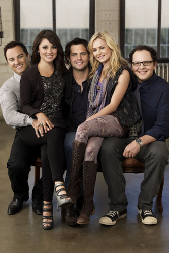 This is the Official Life Unexpected Cast Page.  Check back here for live chats, behind the scenes pics and videos and contests!