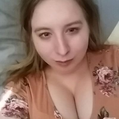 Loveless1993's profile picture. I am a  ♀  25 year old Love all anime but my favorite anime is sailor moon, books, movies, guys, my 3ds friend code is 2423-7466-6469