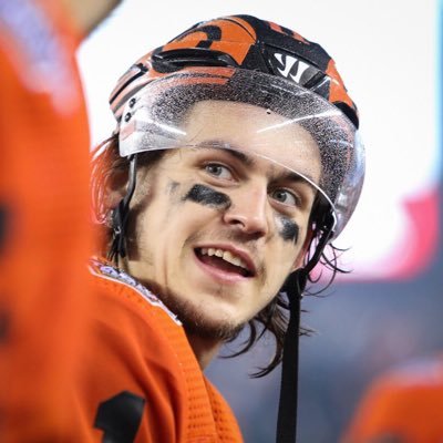 tk_pics's profile picture. literally just pictures of TK