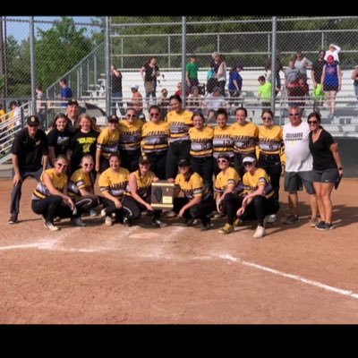 Official Twitter account of Galesburg Silver Streaks Softball.