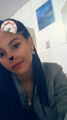 buscando encontrar a felicidade.. 
🦋
