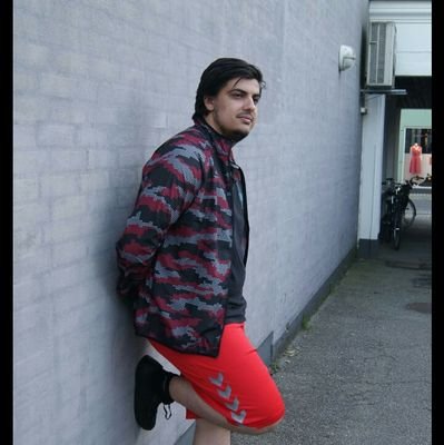 Retired LOL player
CEO of @MULTIHUNTERS11
Supporter of: Astralis(CS) FCK/Arsenal(Soccer) G2(LOL)
CS:GO Coach for:
Committed to @_JennyLindberg_