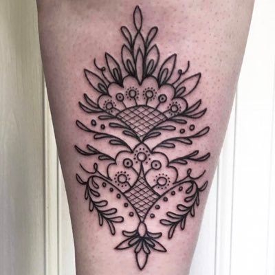 We’re a tattoo studio in Birmingham UK specialising in blackwork, dotwork, fine-line, illustrative, geometric, ornamental and hand-poked tattoos. 🇬🇧🏳️‍🌈