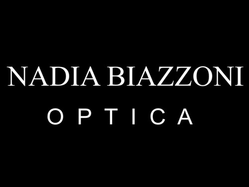 Óptica NADIA BIAZZONI se ha posicionado como una de las empresas de más alta tecnología en el mercado, preocupada de satisfacer las necesidades de los clientes.