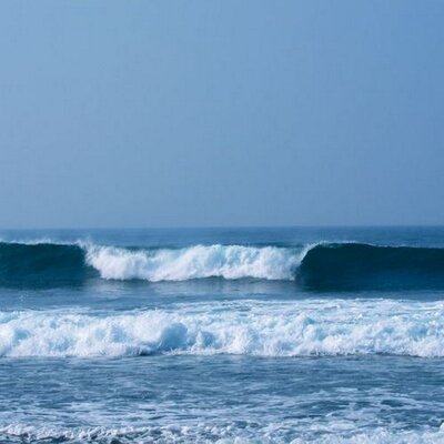 Goodsurf 波伝説 ガラケーのときは月々払ってたけどiphoneになってからはバカらしくなってやめたなー 今ではみんなのtweetから 鵠沼 波 とかで検索したtlリストで確認してる リアルタイムだし正確だ Rt M Axm O 波伝 売り上げ4億もあるんだ