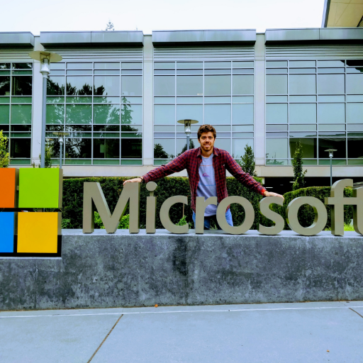 Marcfabregatb's profile picture. Stateless Software Engineer. I love to learn about astronomy, physics and science.

I like to think about things that make me think 💭