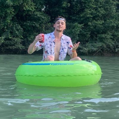 CiprianoP02's profile picture. "It's not the size of the ocean, but the motion of the wave." Gaining and grinding