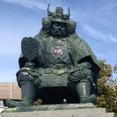 ゴミ拾いから甲府の地域活性をしてみます。地域清掃活動を行うNPO法人「まるごみJAPAN」! 毎月第4日曜日に甲府駅前信玄像より9時00分スタート!活動実績はまるごみJAPANで検索、検索っと!