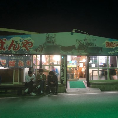 24Cyan's profile picture. 