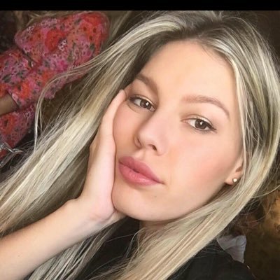 super❤️❤️la vie 😘😘mais cruelle 🤔de fois 😢😢 ######hangout:annapereno1@gmail.com