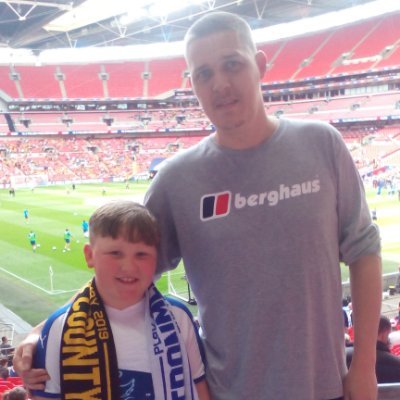 ShaunMo19399098's profile picture. “ I’d Rather Eat Crumbs With Bums Than Steaks With Snakes.. “