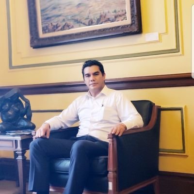 Seguidor de la Politica, Nacionalista, Amiguero, Inovador, Alegre, Ecologista, Lucho dia a dia por Construir un Mexico Mejor.