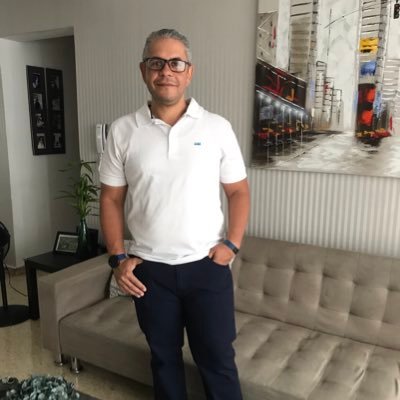 ericksoncaste's profile picture. Bohemio, Honesto, trabajador, me gusta vivir cada momento y experiencia que nos da la vida, soñador, perfeccionista, me gustan los deportes y el vino, Tecnólogo