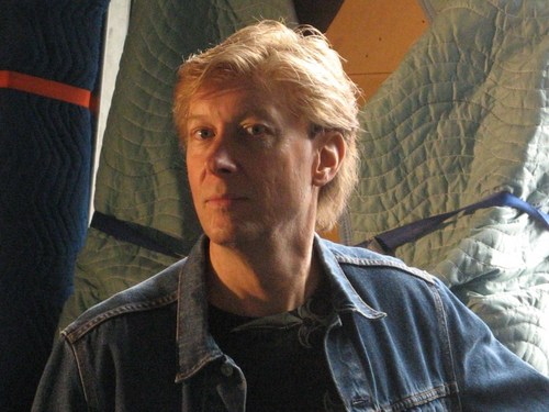 Paul Dexter is a show director, production designer, and writer - 2 movies, 2 books, 100 articles, 20 videos and countless live shows.