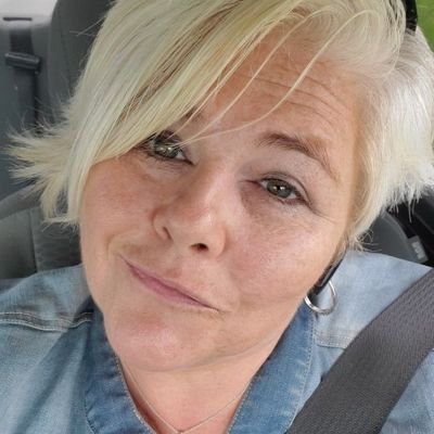 PattiMiller317's profile picture. Working mom of 2 of the best funniest girls in the world.
insta:patti_miller430
snap:pattimiller