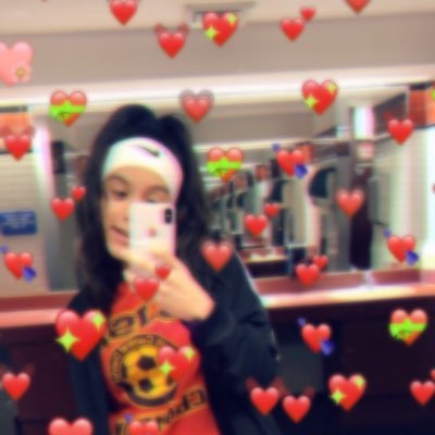 wavyjoyyy's profile picture. just some person