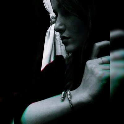 hher80's profile picture. ‏كم هو جميلٌ أن تشعر أن الله يسمُعك ؛ فتسأله ما تشاء !" آللهمْ أرزُقنا الإبتسامهْ.