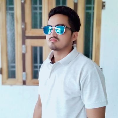 माँ जैसी ममता किसी रिश्ते में नहीं होती,
सचमुच माँ किसी फरिश्ते से कम नहीं होती !!