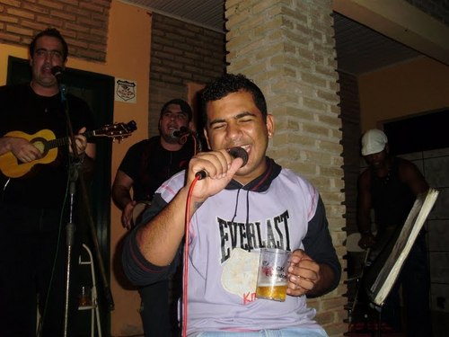 Vocalista do Grupo Malandragem do Samba!!!