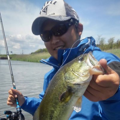 冨士見中→北陵高校→国士舘大学→社会人 茂原でよく釣りしてます🎣 愛車→シルビアS15 #バス釣り #サッカー #車 #ゴルフ #EDM #せなっこくらぶ#釣り具買いましょう委員会皇帝