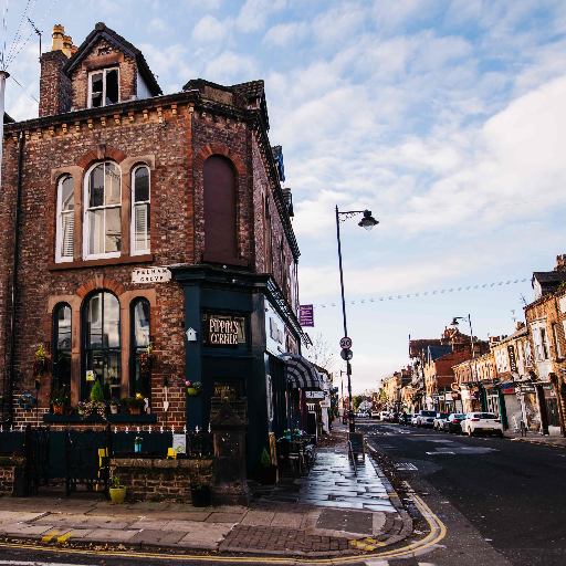 A local community group who love Lark Lane & the surrounding area and want to connect residents, visitors and businesses to improve life for everyone.