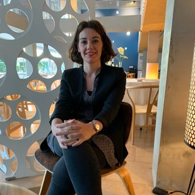 DIRCOM Hospital Universitario @sonllatzer. Delegada de Baleares @anisalud Explorando mi lado creativo.