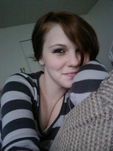 teonuh's profile picture. 