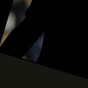 KDAWjYyDIyfW1H0's profile picture. غ