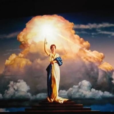 MimiJanine's profile picture. 🌊   👣    ⛵

      
.