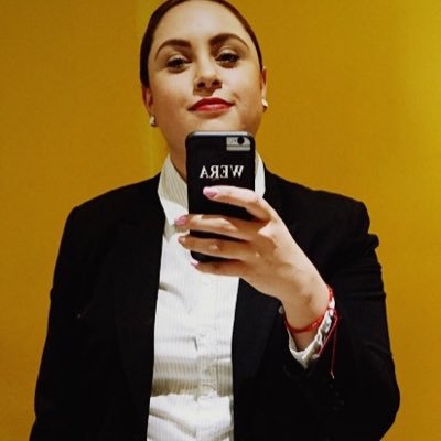 wiriis's profile picture. Abogada penalista, defensora de los derechos de las Victimas, amante de la literatura y filosofía.