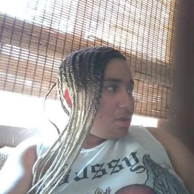 paradigmshift85's profile picture. 