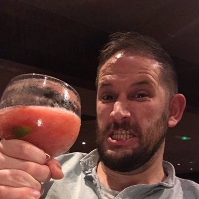 rugbyluke_d's profile picture. Rugby playing wind up merchant who has his own opinions because no one else wants them