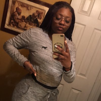 kiid_lonye1's profile picture. only live life in the present because u don't kno the future and you can't change the past