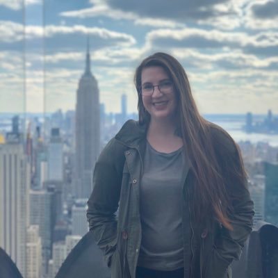 alexis_butler21's profile picture. 