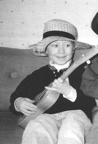 erlendfrvg's profile picture. gitar i Overthrow