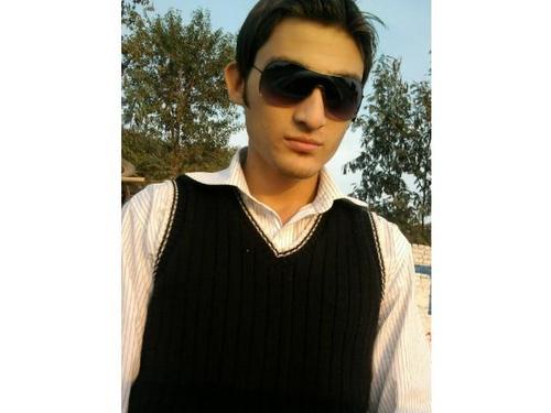 rameez_ahmed90's profile picture. 
