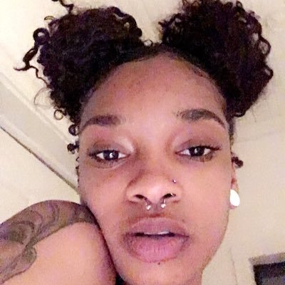 the prettiest girl in the land💁🏽‍♀️ niggas adore me 😘 #NewTwitter FULLOFMYSELF😋